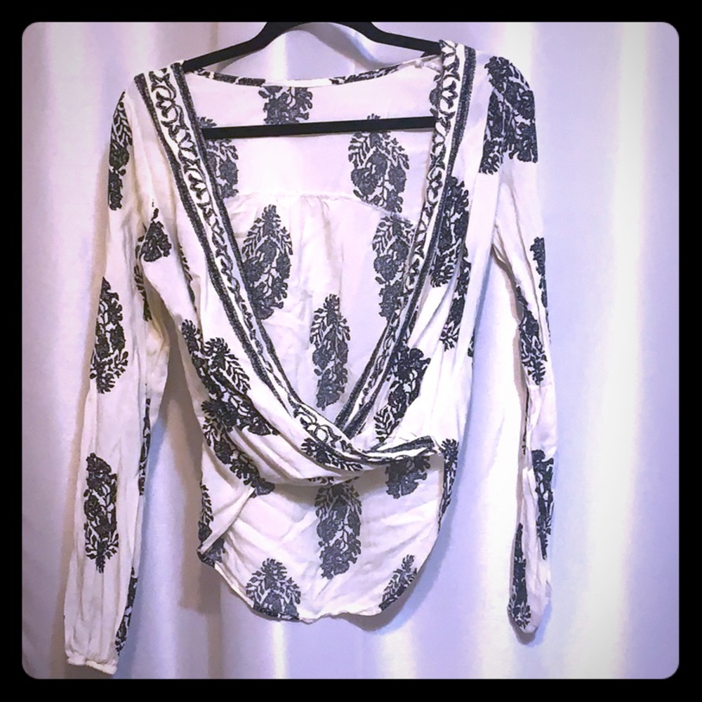 Black&White Asymmetric High-Low Blouse